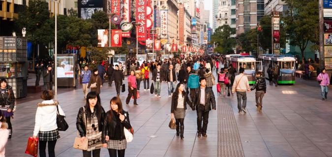 Why Fashionistas And Shopaholics Should Visit China?